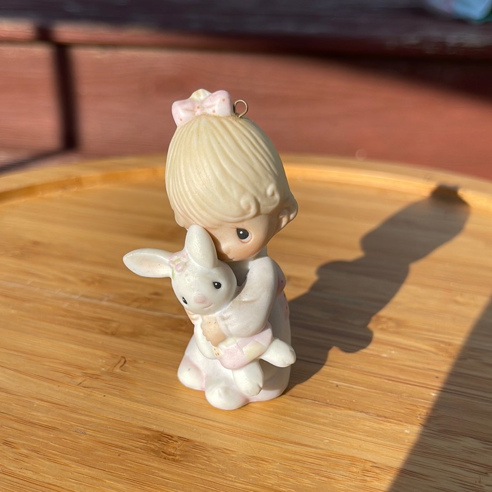 Precious Moments Vintage Figurine " Jesus Loves Me" Girl with Rabbit
